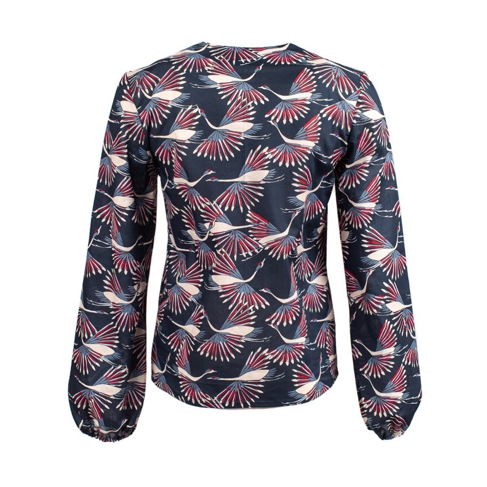 NWOT Petite Lucette Blue Red & White Crane Graphic Long Sleeve Blouse Girls 10
